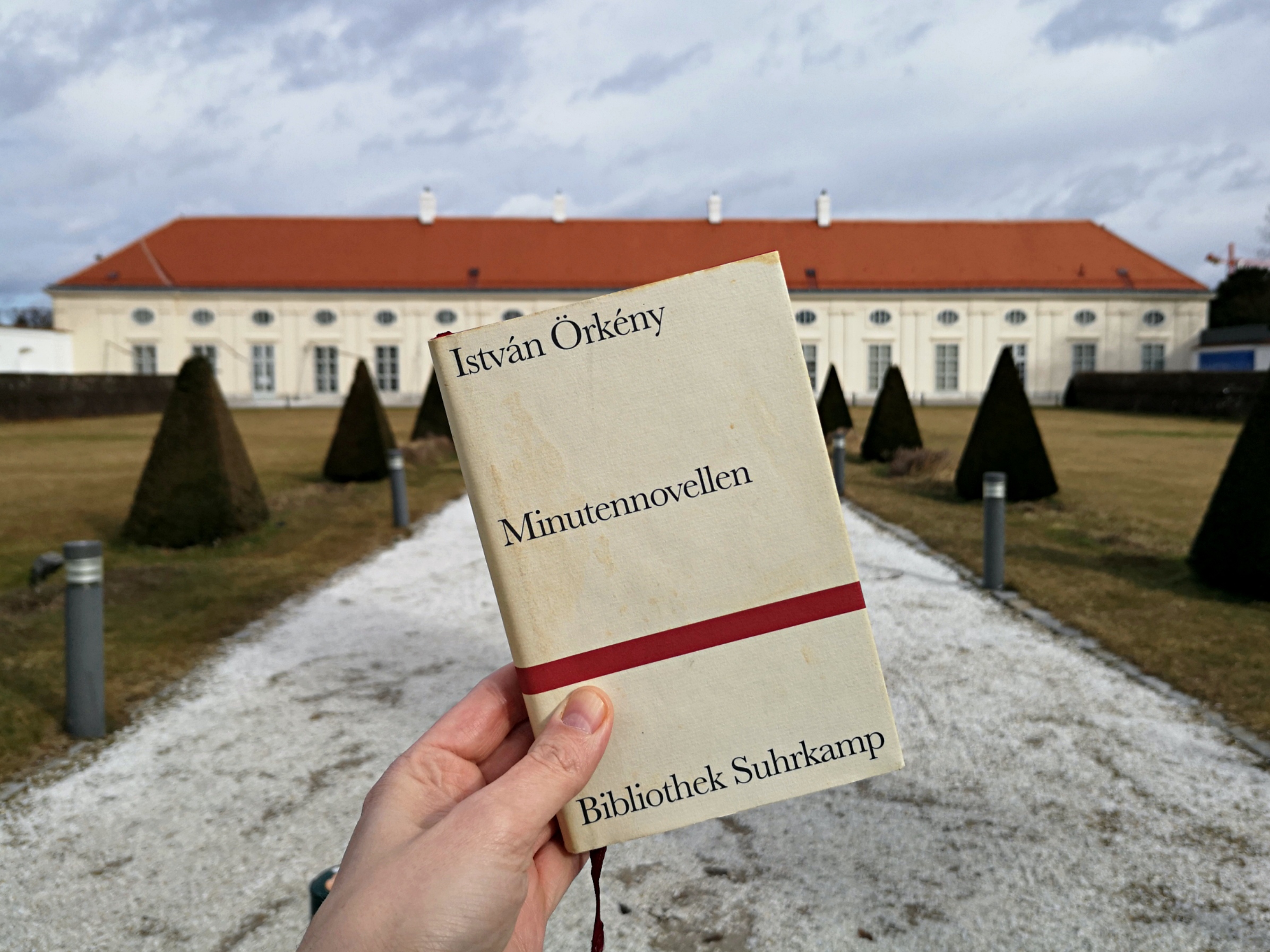 Tino-Schlench-Literaturpalast Istvan Örkeny - Minutennovellen